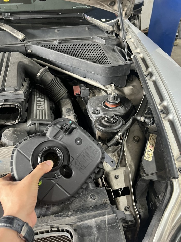 sửa chữa bảo dưỡng xe bmw